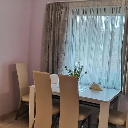 Apartment заря Haskovo